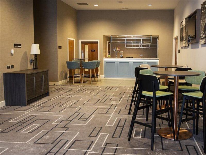 Hilton Garden Inn Abingdon Oxford Exterior foto
