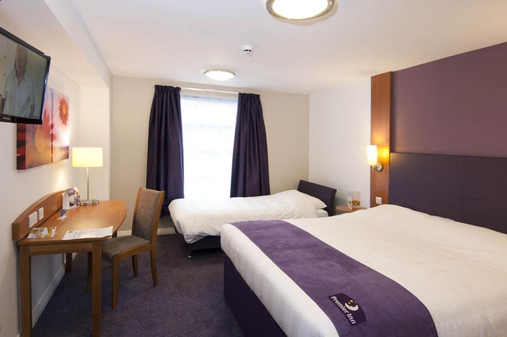 Hilton Garden Inn Abingdon Oxford Exterior foto
